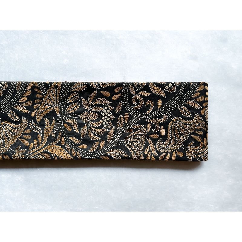 un deux 半幅帯 麻100%黒 赤 つばき刺繍　新品 un deux 半幅帯 麻100%黒 赤 つばき刺繍 新品