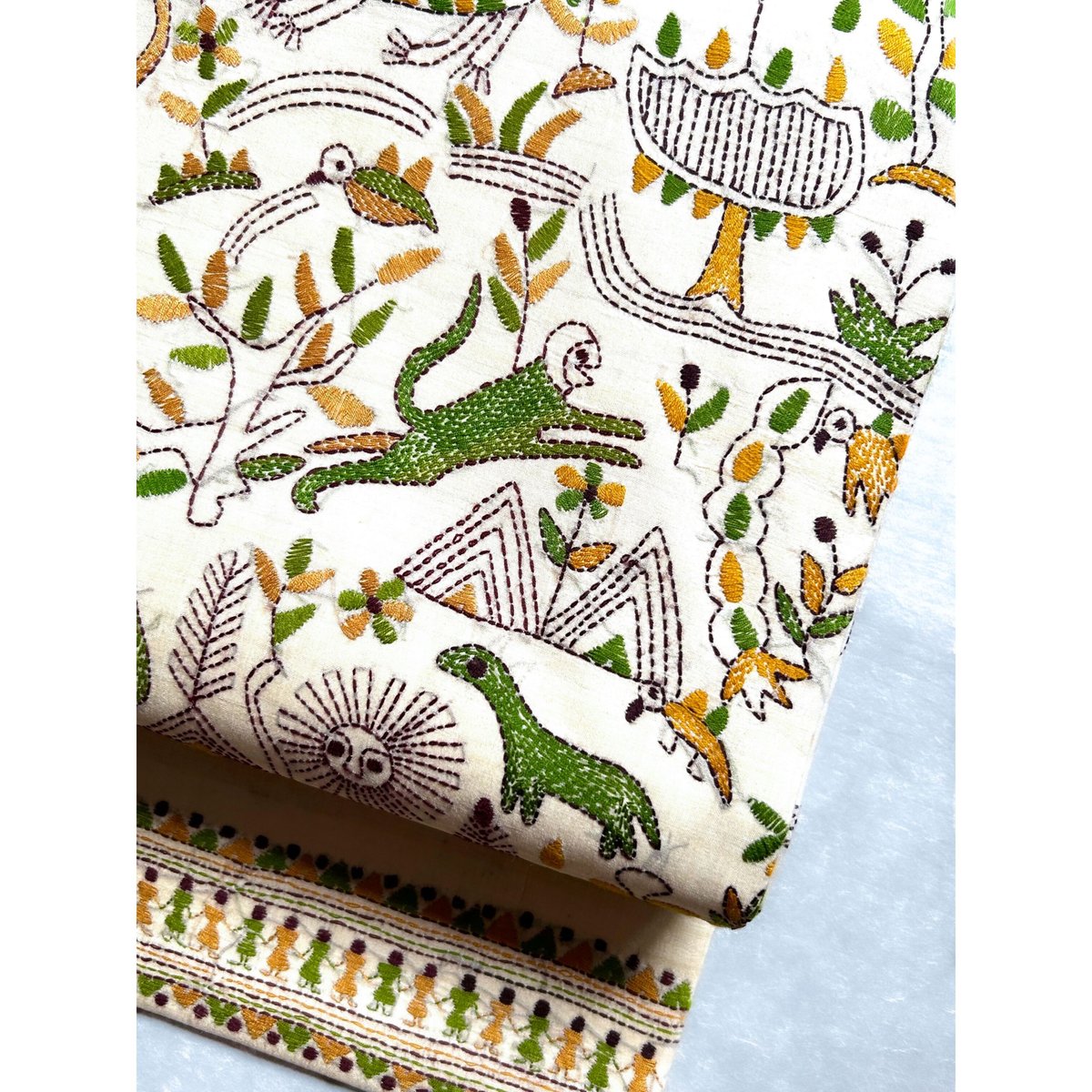 カンタ刺繍 九寸名古屋帯 動物人物文様(仕立て上り) | 古布と カンタ刺繍 九寸名古屋帯 動物人物文様(仕立て上り) | 古布と
