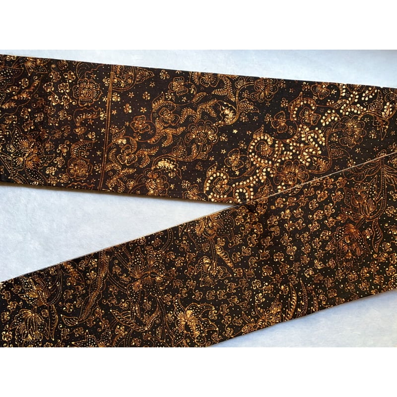ジャワ更紗 半幅帯 黒茶に花 | 古布と帯 夫々 -sorezore-