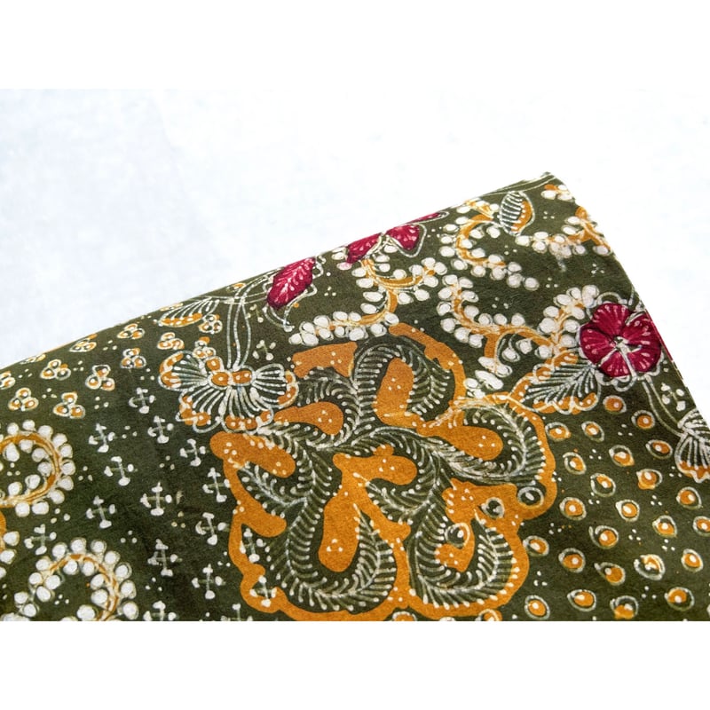 ジャワ更紗 九寸名古屋帯 苔色と真紅 草花文様（仕立て上り） | 古布と