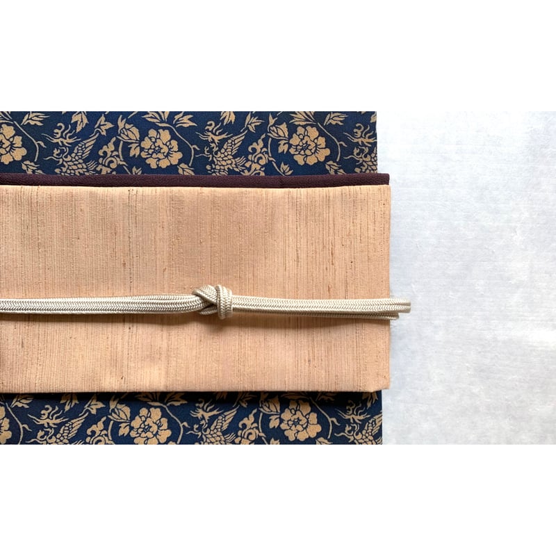 タイ野蚕 九寸名古屋帯 伽羅色（仕立て上り） | 古布と帯 夫々 -sorezore- 