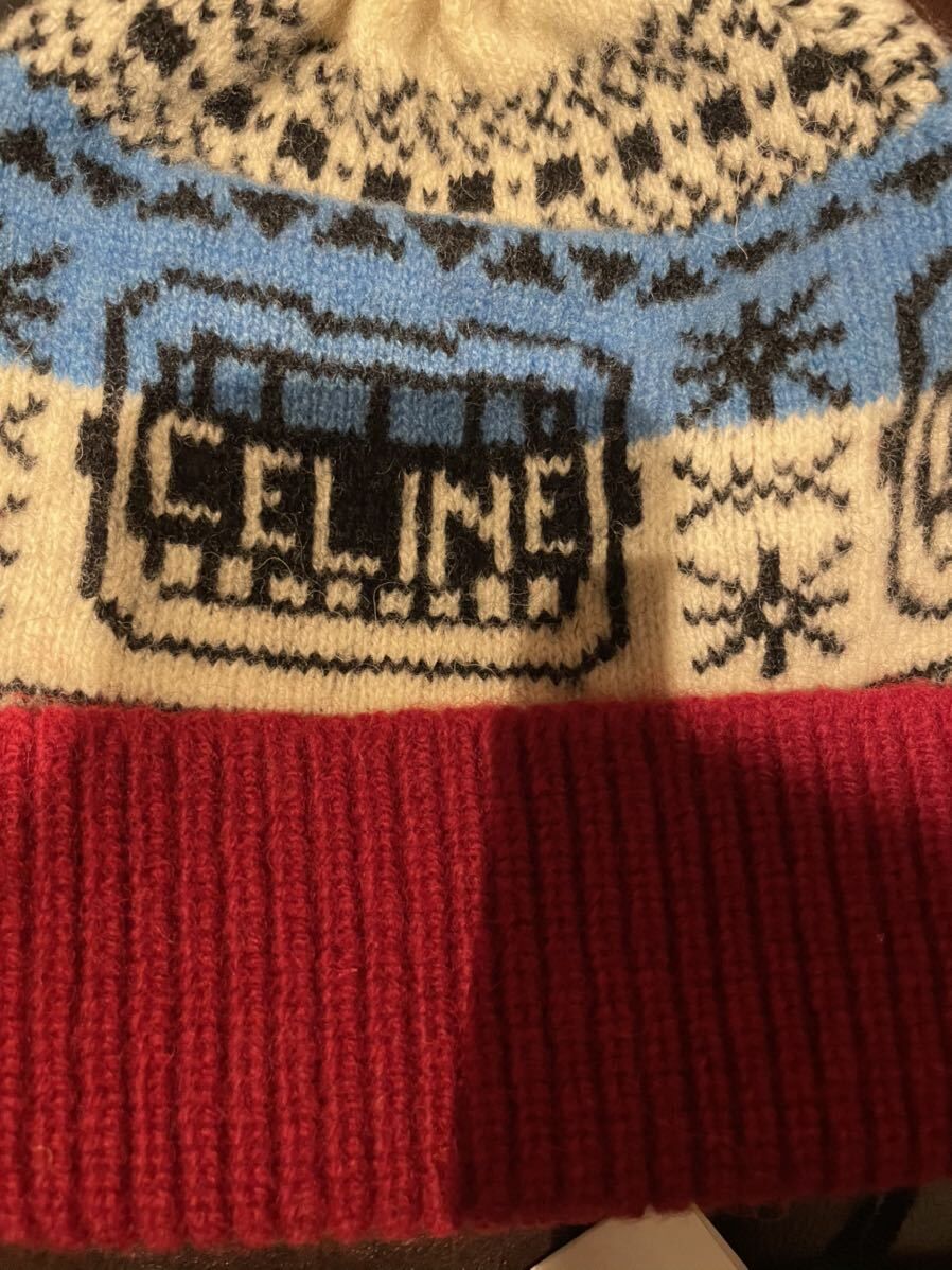 新品タグ付☆CELINE セリーヌ ロゴ THE DANCING KIDニット帽 新品タグ付☆CELINE セリーヌ ロゴ THE DANCING KIDニット帽