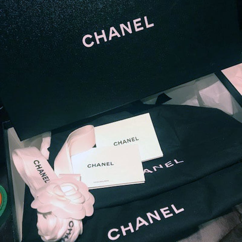 貴重☆完売品☆CHANEL X PHARRELL シャネル ファレル ウイリアムス ...