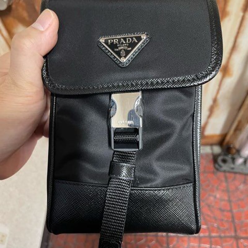 新品箱付き☆ PRADA ミニショルダーバッグ iphone アイフォン ケース