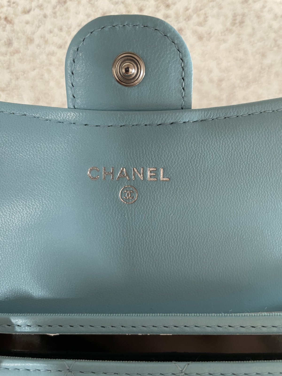 希少カラーCHANEL シャネル クラシック フラップ カードケース 希少カラーCHANEL シャネル クラシック フラップ カードケース