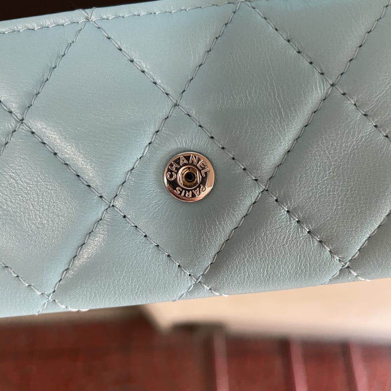 希少カラーCHANEL シャネル クラシック フラップ カードケース 希少カラーCHANEL シャネル クラシック フラップ カードケース