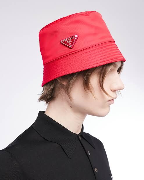 美品✨　PRADA Re-Nylon 三角プレート　ナイロン　バケットハット　Ｌ ブラック Re-Nylon バケットハット | PRADA