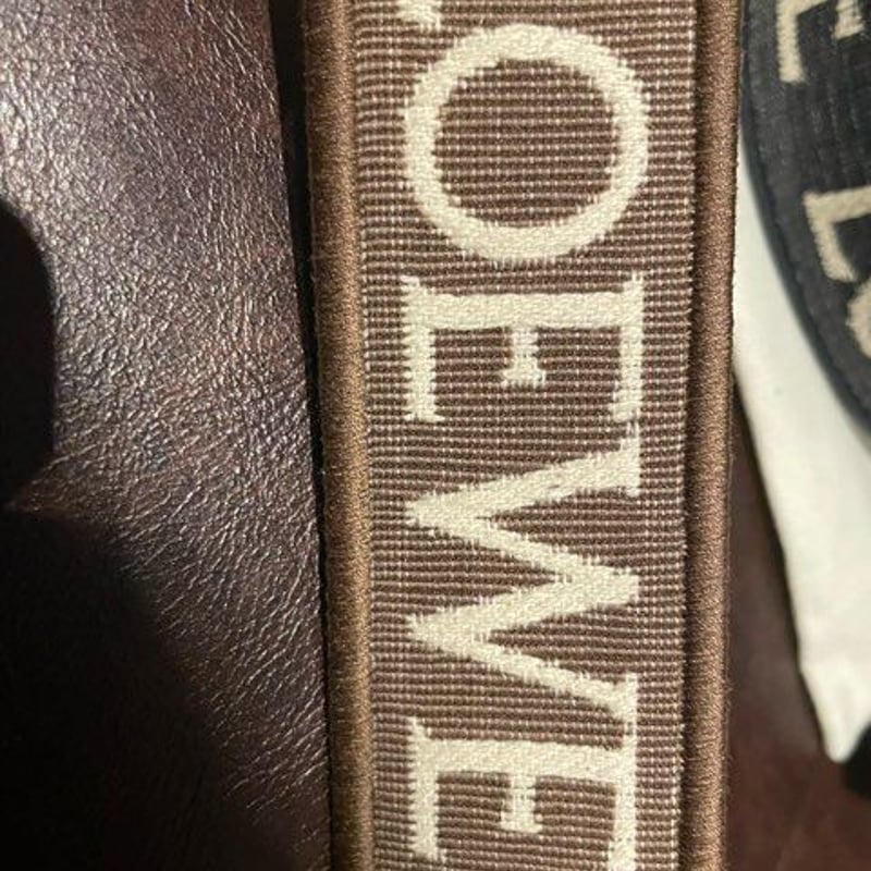 新品☆LOEWE ロエベ アナグラム ジャガードロゴ リングベルト カラー2