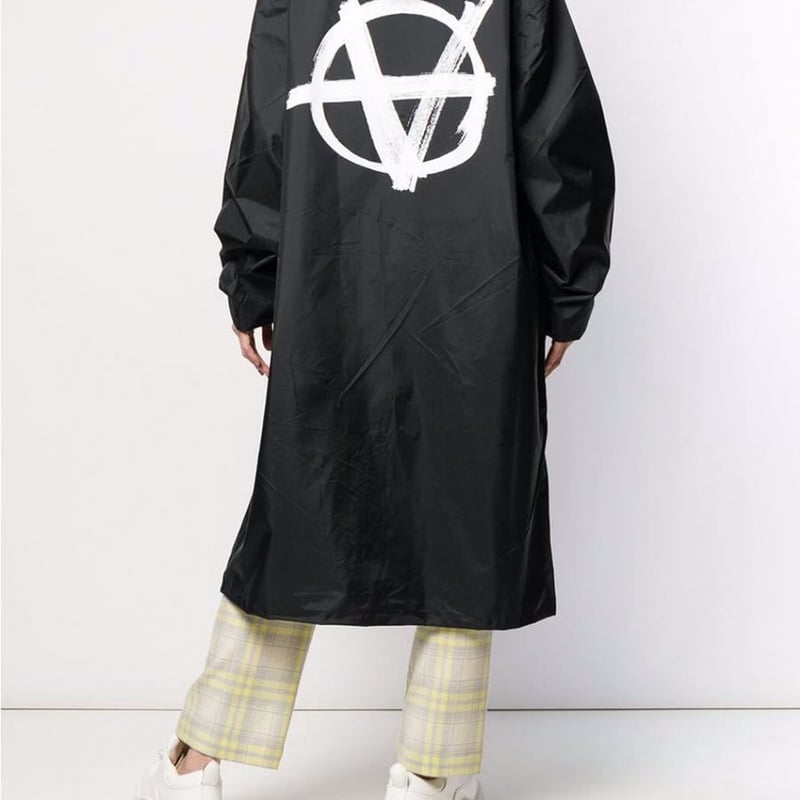 新品タグ付き☆2019AW☆VETEMENTS ヴェトモン アナーキー ロゴ 新品タグ付き☆2019AW☆VETEMENTS ヴェトモン アナーキー ロゴ