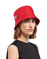 PRADA プラダ 帽子（その他） 赤 S 4103725M0233 レッド（赤）系 PRADA(プラダ) サンバイザー(メンズ) ニット