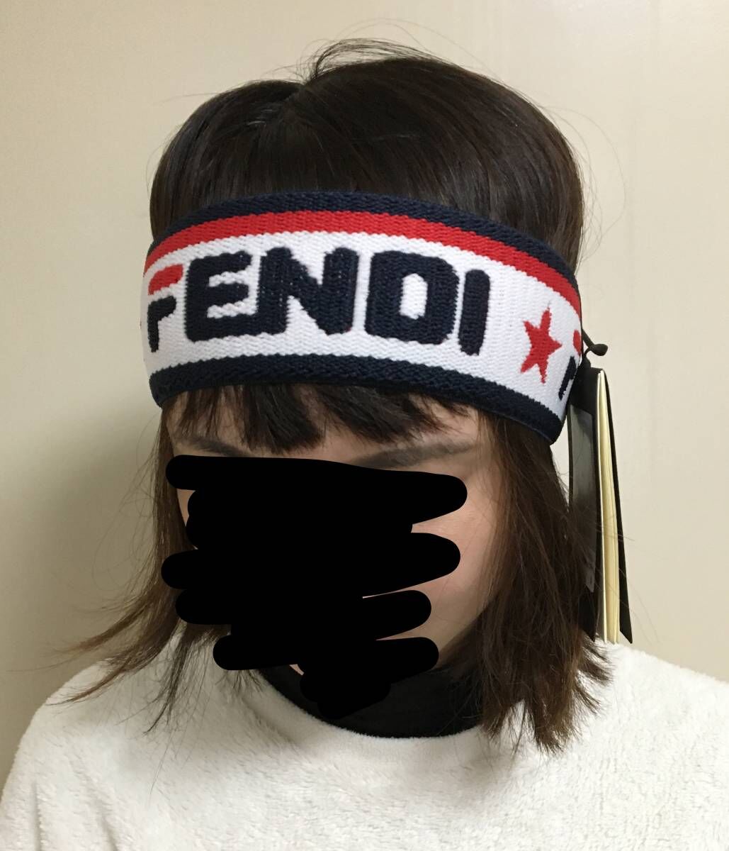 ☆レアアイテム！！☆ FENDI×FILAコラボ ゴムヘアバンド 新品未使用