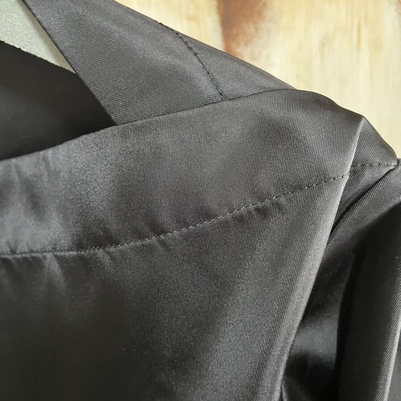 新作☆PRADA Re Nylon プラダ ブルゾンジャケット プルオーバー 新作☆PRADA Re Nylon プラダ ブルゾンジャケット プルオーバー