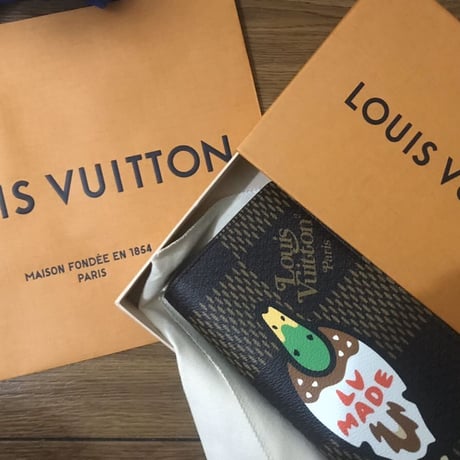 新品 Louis Vuitton NIgo ルイヴィトン コラボポルトフォイユ・ブラザ　長財布 小銭入れ 札入れ あり
