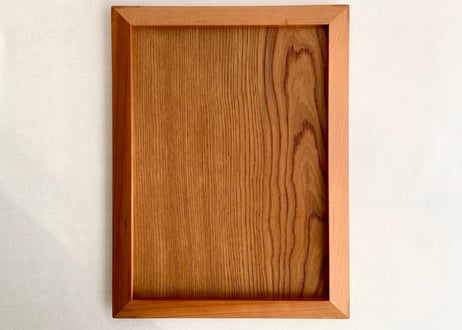 お盆 / serving tray