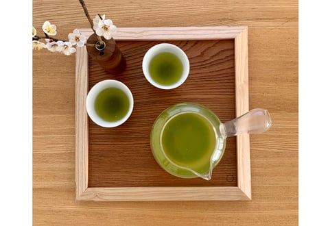 お盆 / serving tray