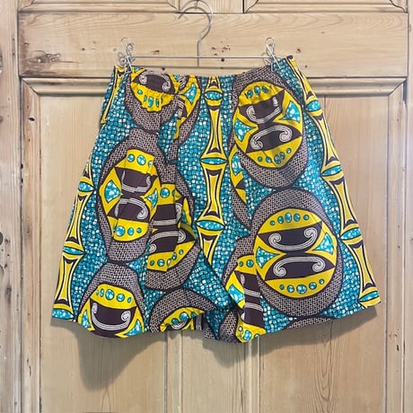 ショートパンツ