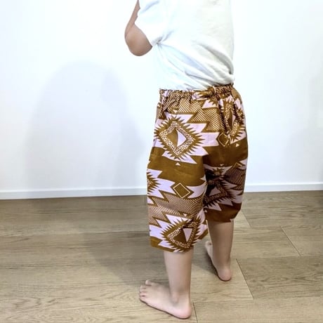 ガラガラ付き　キッズパンツ　2~3歳　(身長約100cm)