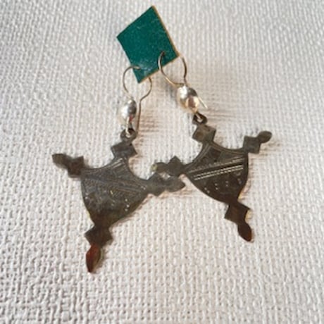 トゥアレグシルバーピアス ペンダントモチーフ