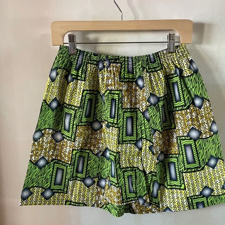 ショートパンツ