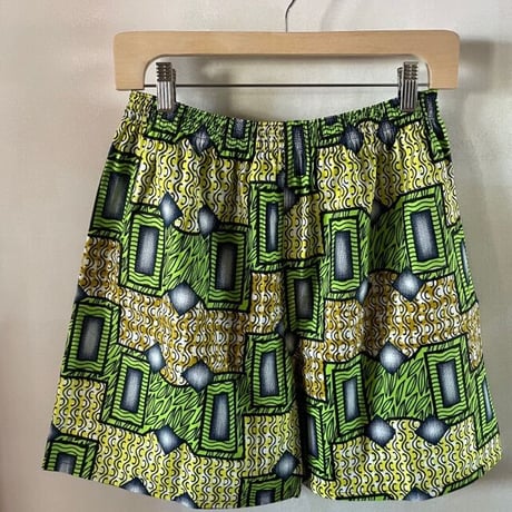 ショートパンツ