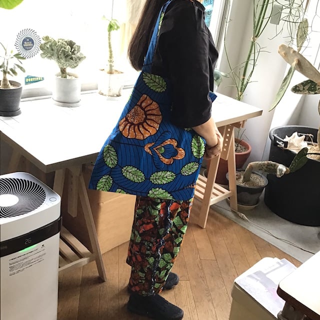 あきさん アフリカンバティック zakuchiku LOGO バッグ あきさん アフリカンバティック zakuchiku LOGO バッグ アフリカン