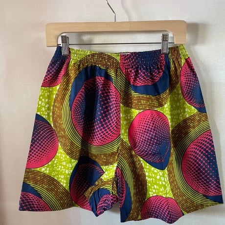 ショートパンツ