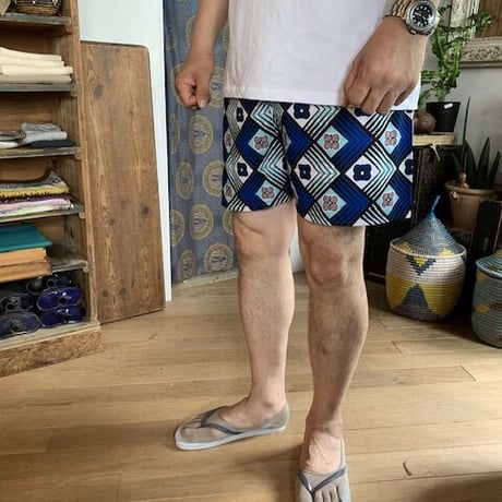 ショートパンツ