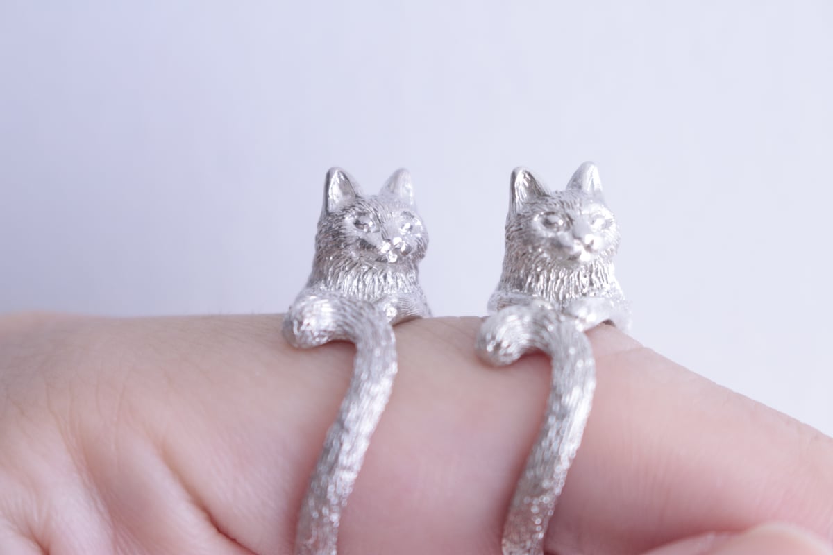 【自作】デザインリング 猫 17号【サイズ調整承ります】 サイズオーダー】ゆび乗りネコの指輪 | ATing Jewelry