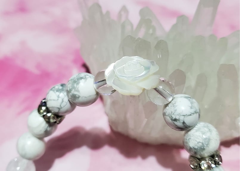 癒しの天然パウアシェルブレスレット✨上品な輝きとヒーリング