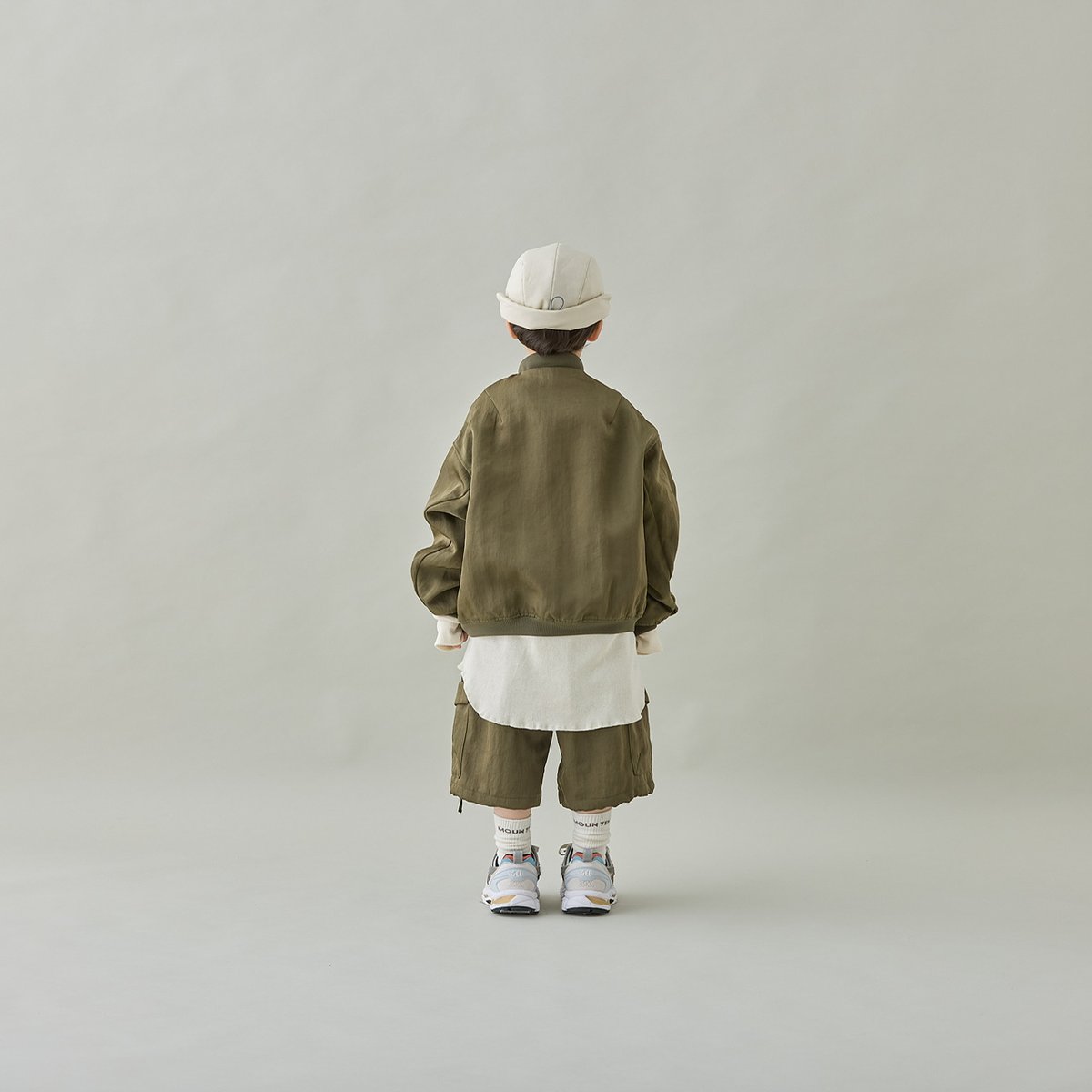 last one！サイズ110【MOUN TEN.】bright twill zip blou