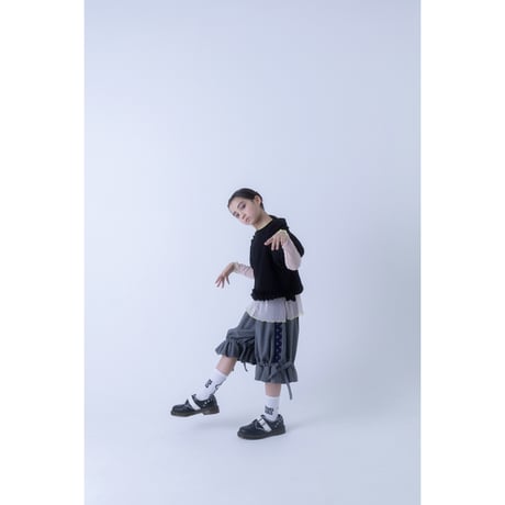 【franky grow】WING SHOULDER FRILL TEE (サイズL、LL）