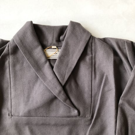 lastONE！サイズ110【AU CLAIR DE LA LUNE】 ショルターネックシャツ（サイズ110㎝、120cm)