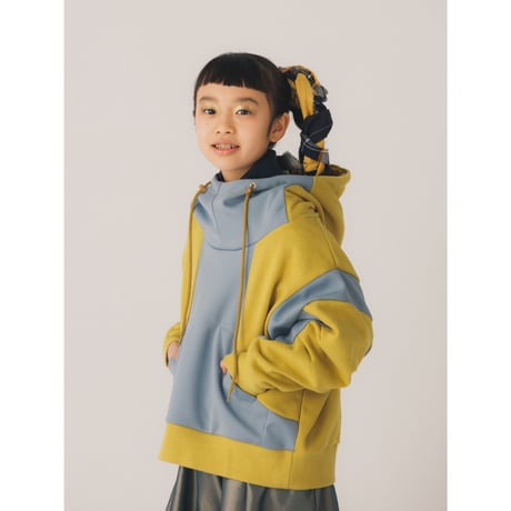 【nunuforme】チェンジクワトロパーカー（サイズM、L、XL)