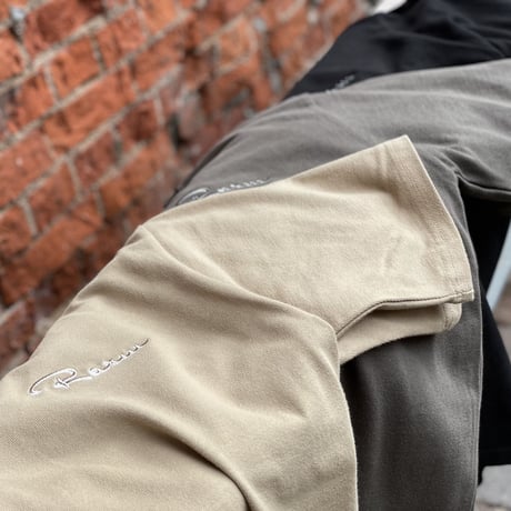 Embroidery T-shirt（beige）