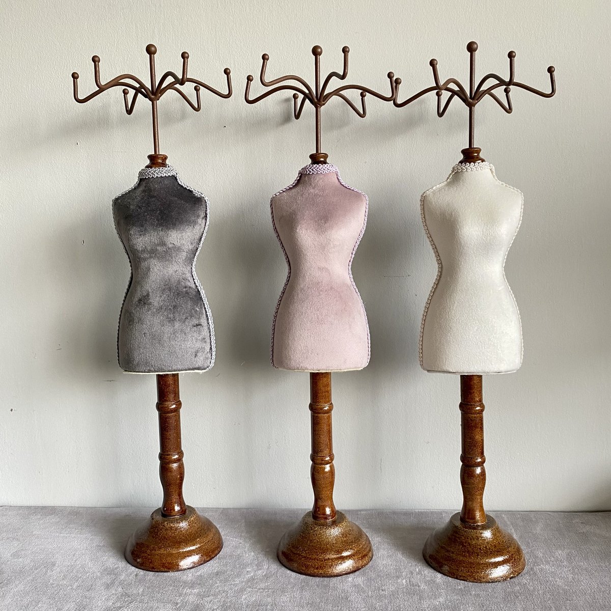 コベントガーデン トルソー マネキン アンティーク シャビーシック