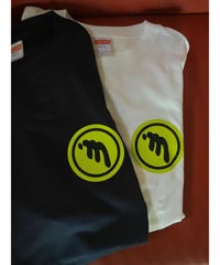 ナナメロゴTシャツ