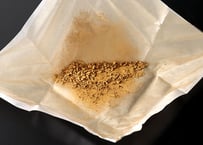 純金 金泥 4号コマカ 1g | 金箔製造元 中村製箔所