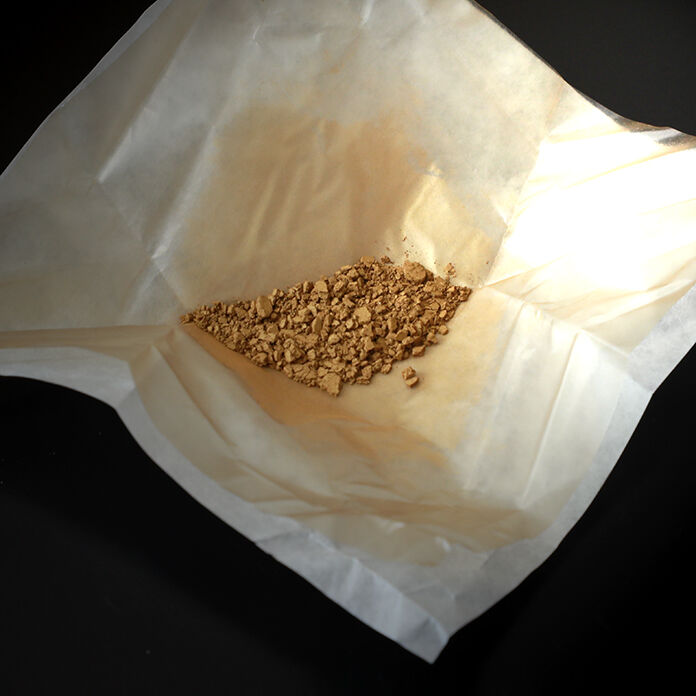 純金 金泥 3号コマカ 0.1g | 金箔製造元 中村製箔所