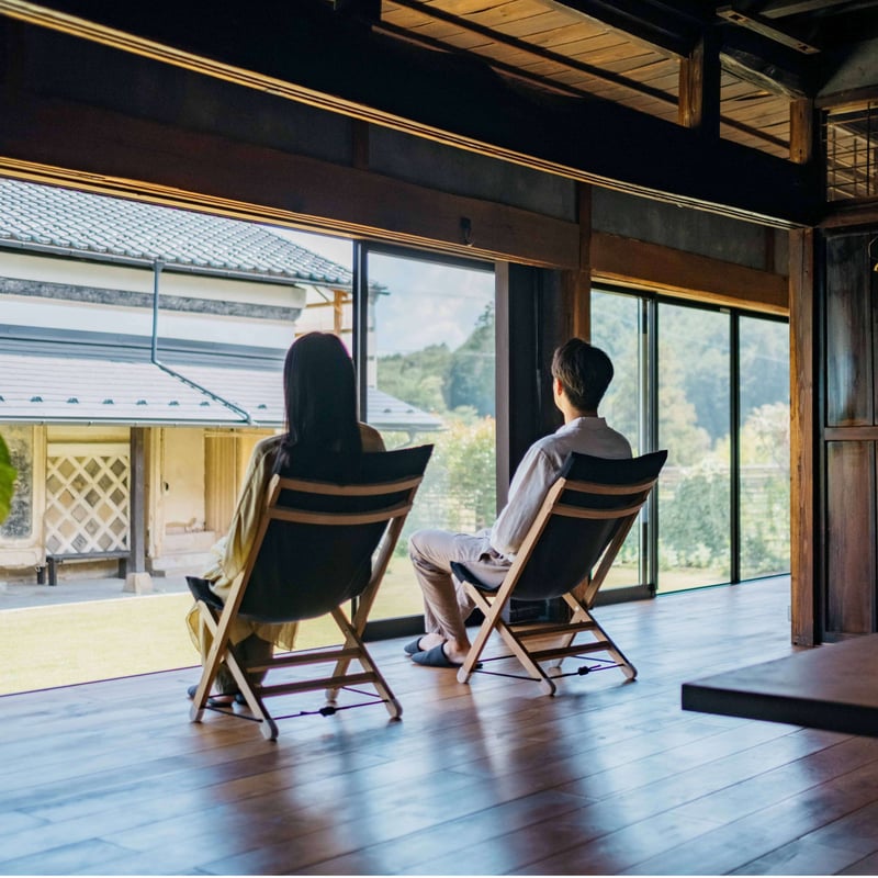 Chair・Ottomanのセット【アカマツ】 | 株式会社やまとわ