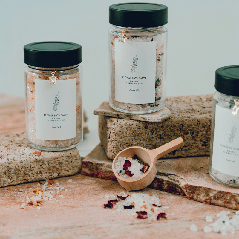 NAIA 能登ヒバ バスソルト 詰替え用 ( 1kg 森林浴 入浴剤 温浴 炭酸ガス ヒノキ 【入浴剤】【パウチ】業務用 ナチュラルバスソルト 15g オーシャンローズの香り (Natural Bath Solt)×600個セ