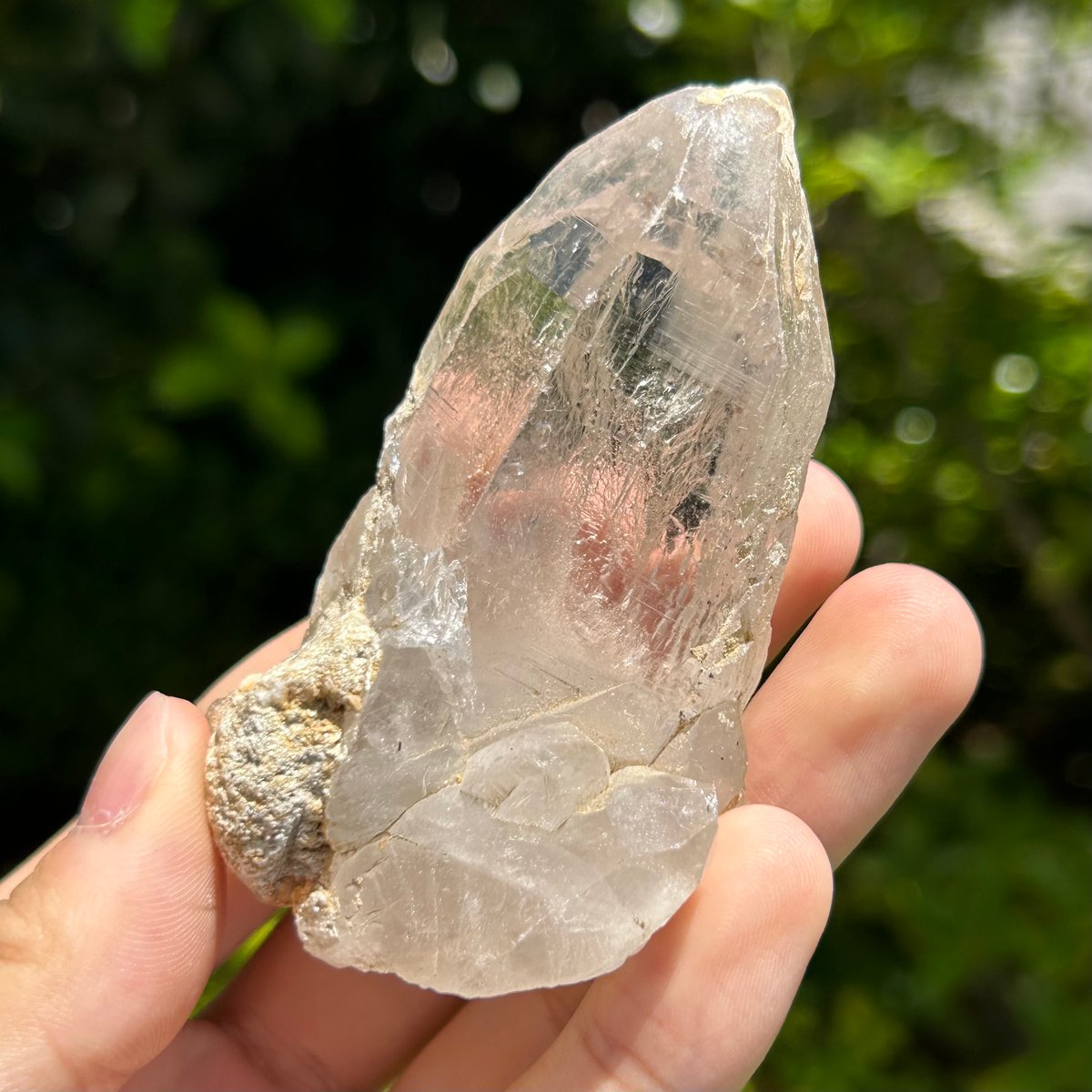 ガネーシュヒマール産水晶（最大幅約7.4cm、重量約151g