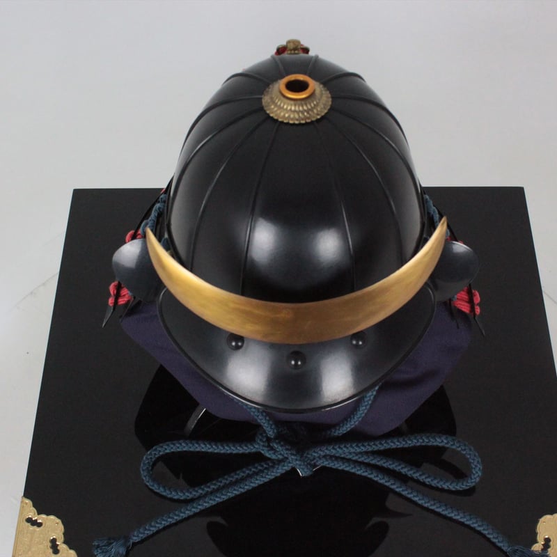 O-055-K】紺赤糸威胸取黒桶側二枚胴具足(十二間)(兜のみ O-055-K】紺赤糸威胸取黒桶側二枚胴具足(十二間)(兜のみ