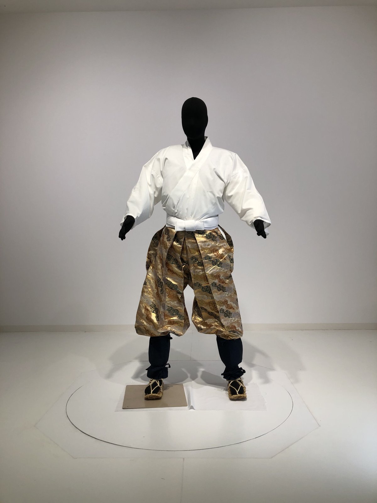 B-033-1】金襴たっつけ袴 | 甲冑工房丸武