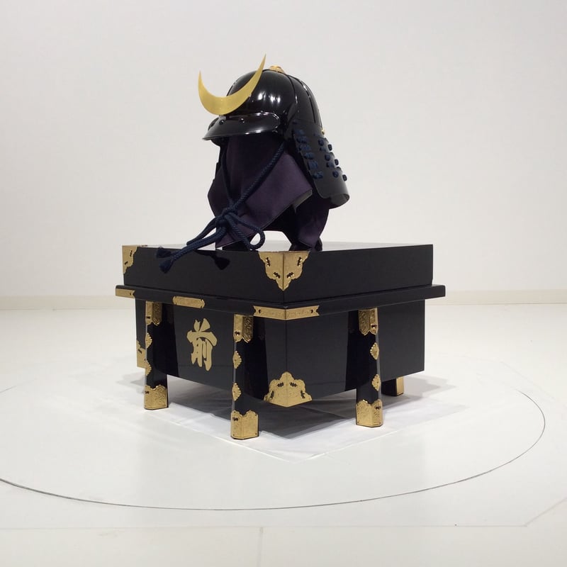 O-065-1-K】○濃紺糸威黒桶側二枚胴具足（兜のみ） | 甲冑工房丸武