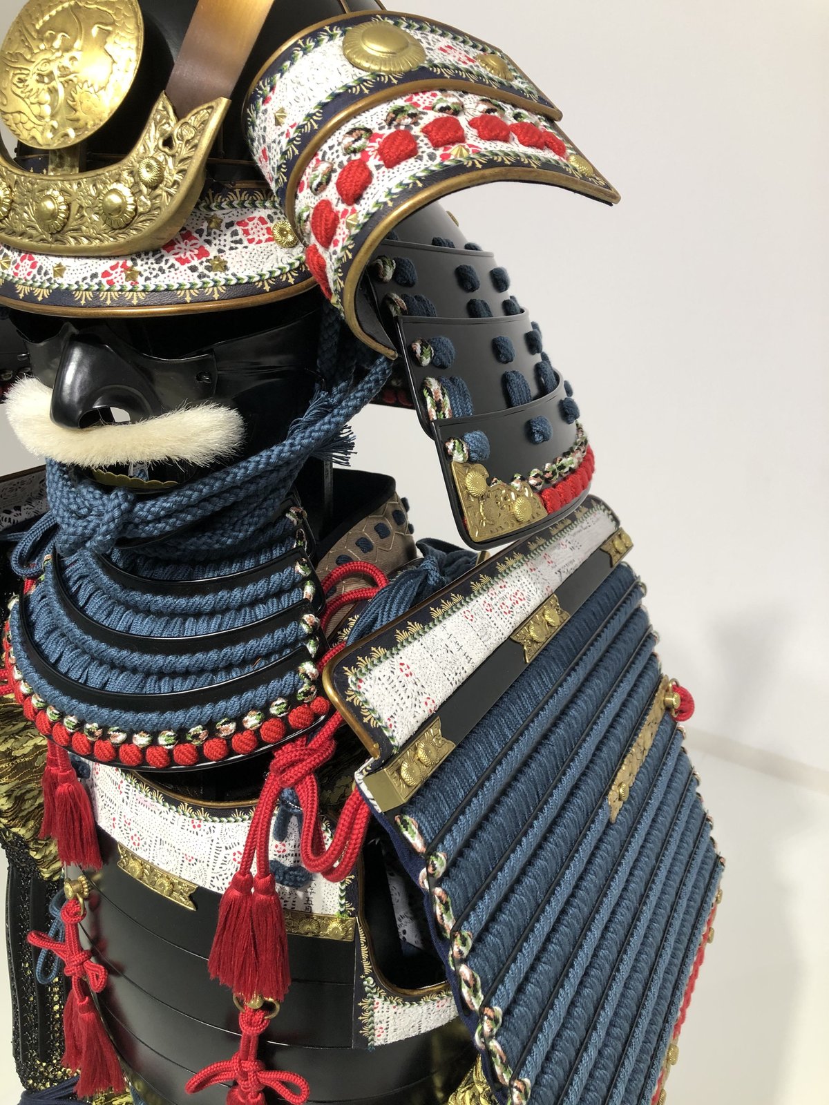 黒漆塗 伊予札 二枚胴具足 (BU-010423)｜刀・日本刀の販売なら