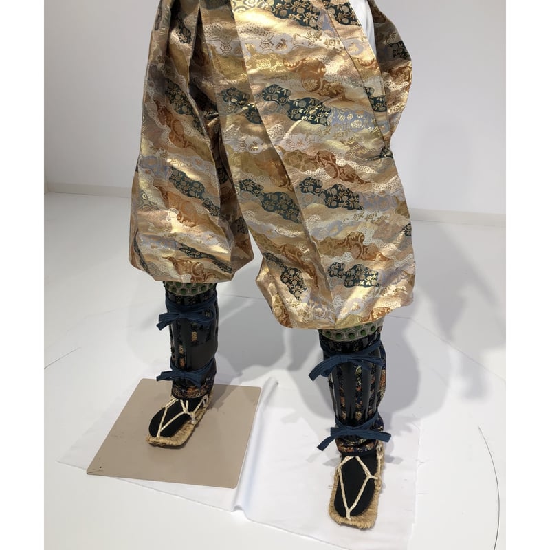 B-033-1】金襴たっつけ袴 | 甲冑工房丸武