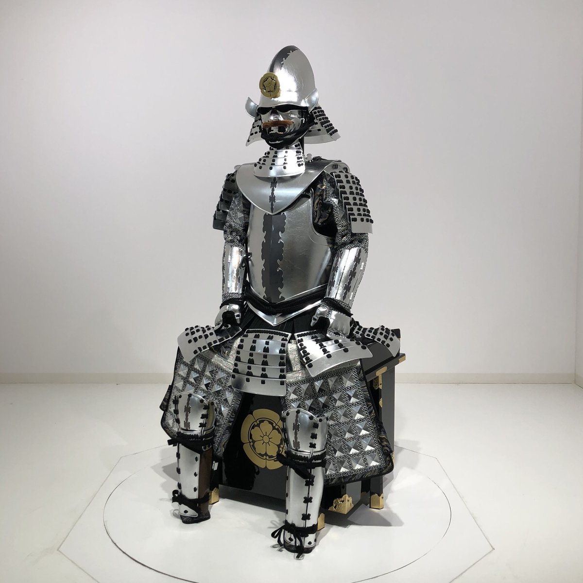 名将兜 ふとん付 織田信長 織田信長 豆兜 – 人形の藤娘 オンラインショップ