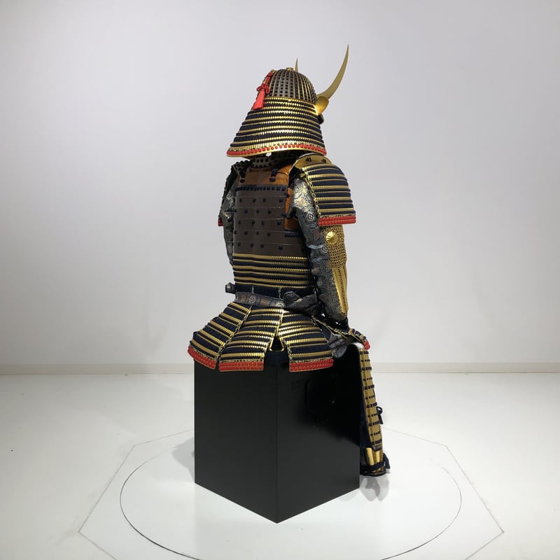 O-020】紺糸縫延二枚胴具足 | 甲冑工房丸武 O-020】紺糸縫延二枚胴具足 | 甲冑工房丸武