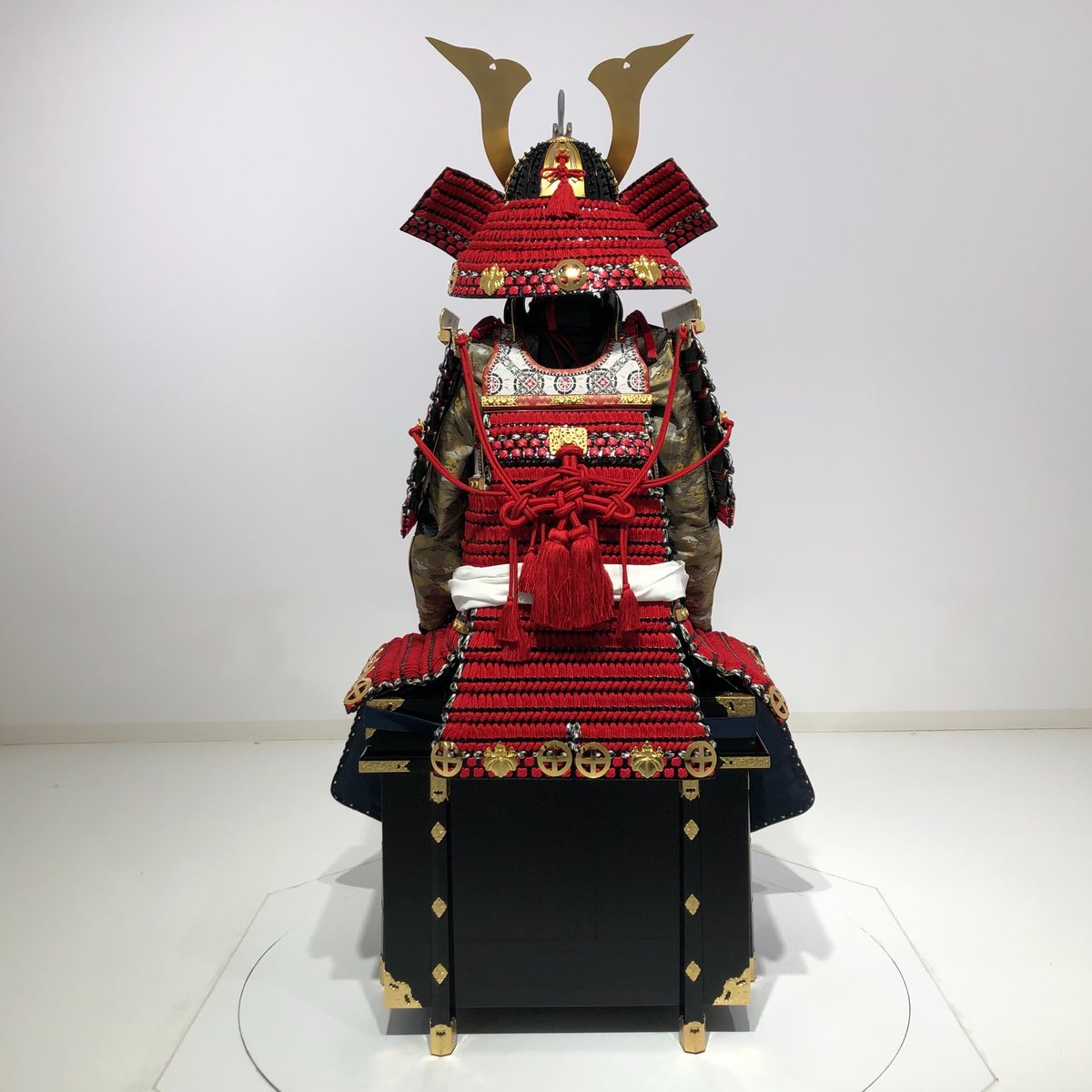 O-003】赤糸威本大札大鎧 | 甲冑工房丸武