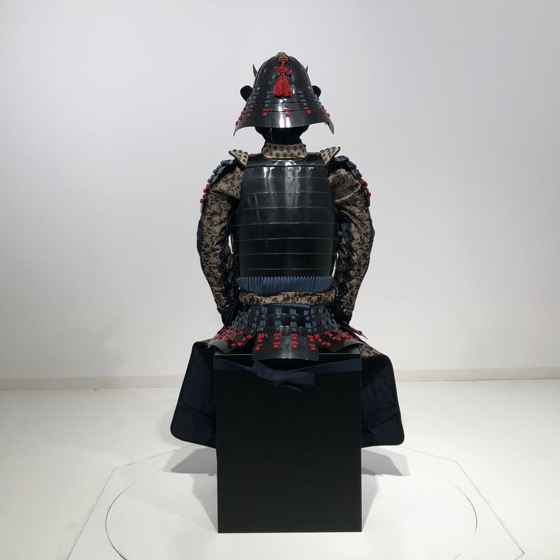 O-055】紺赤糸威胸取黒桶側二枚胴具足・十二間兜(手時代塗 O-055】紺赤糸威胸取黒桶側二枚胴具足・十二間兜(手時代塗